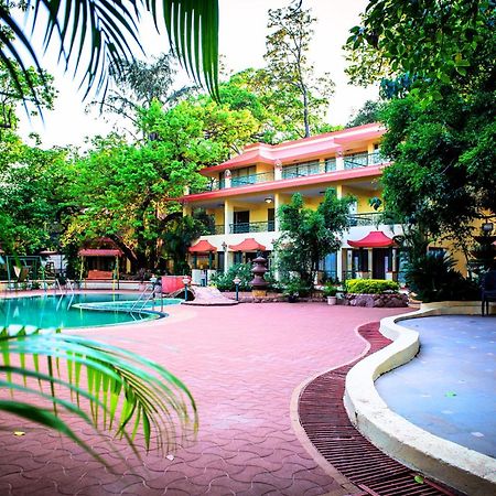 Adamo The Resort Matheran Exterior foto