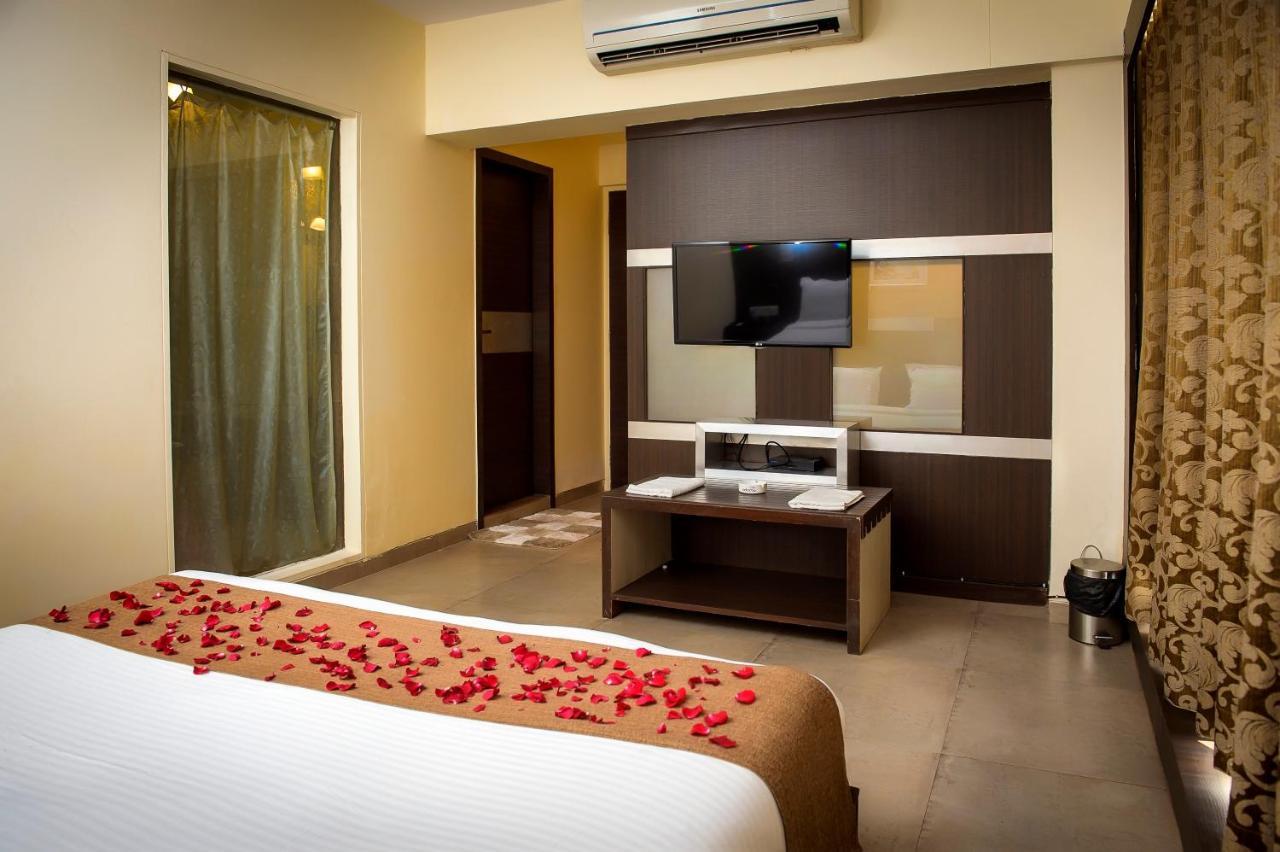 Adamo The Resort Matheran Exterior foto
